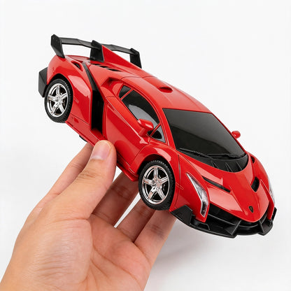 Deformed Car 1:18 Scale