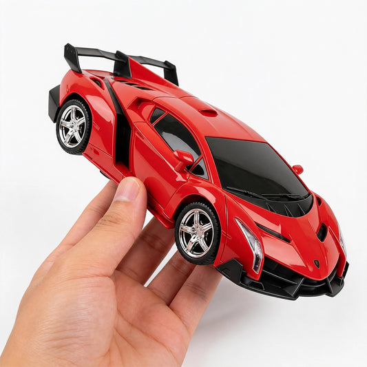 Deformed Car 1:18 Scale